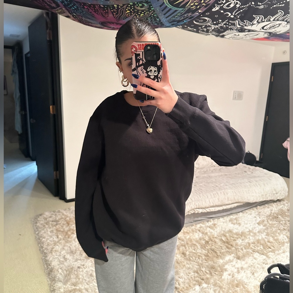 Black Basic Crewneck